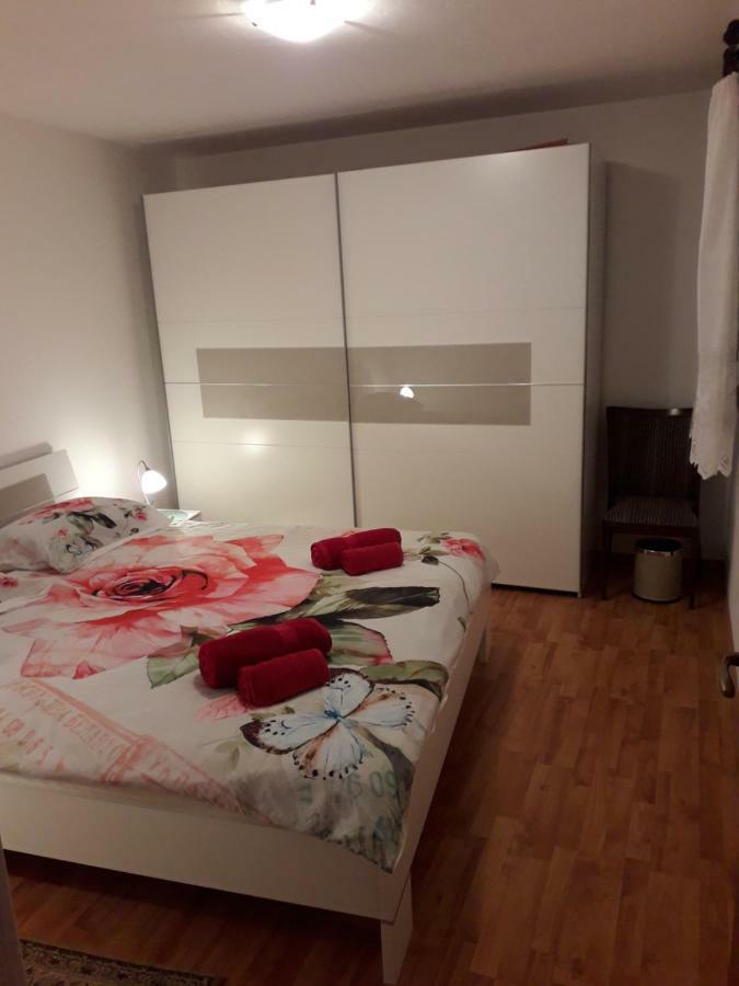 Apartments Alen プーラ エクステリア 写真